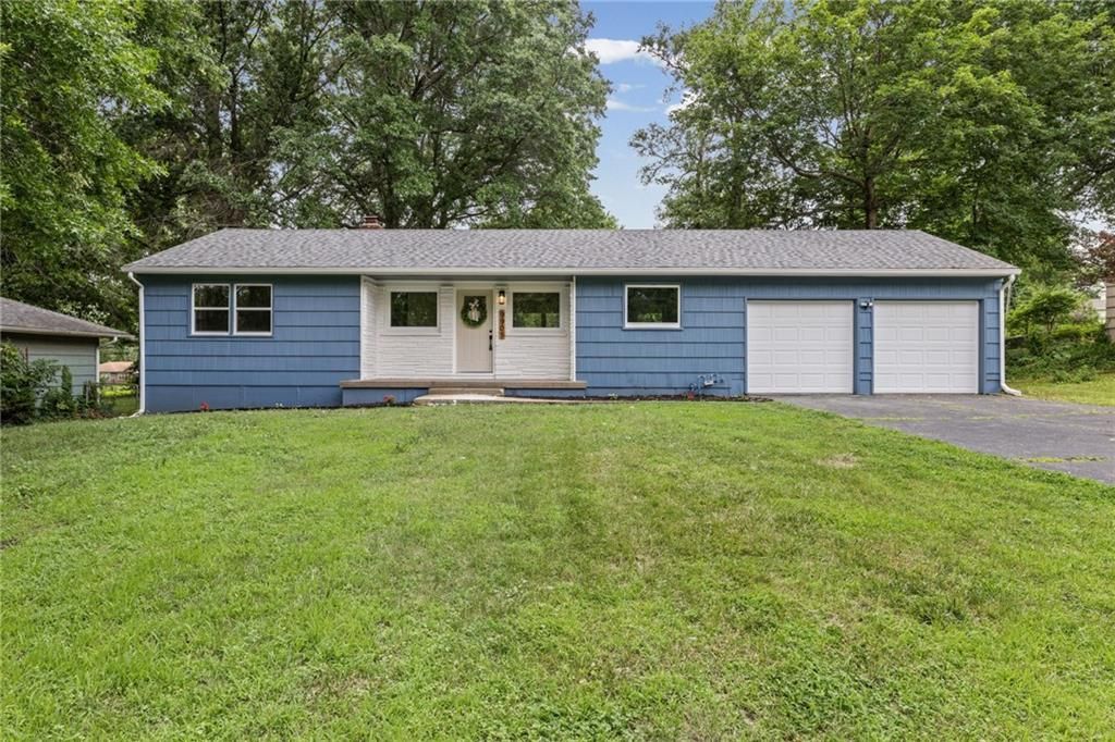 9905 E 71st Terrace, Raytown, MO 64133