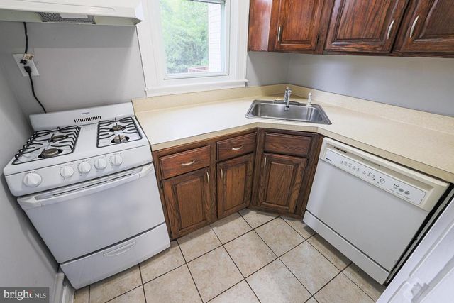 2811 TAYLOR AVE, Parkville, MD 21234