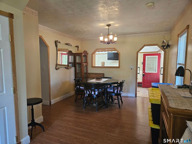 385 Fall Mountain Road, Bristol, CT 06010