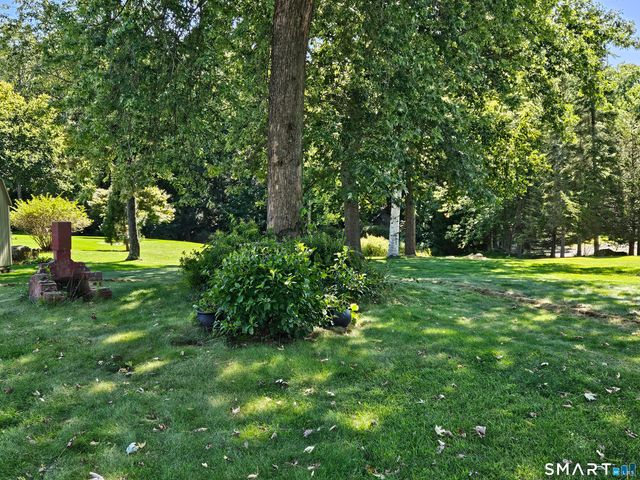 385 Fall Mountain Road, Bristol, CT 06010