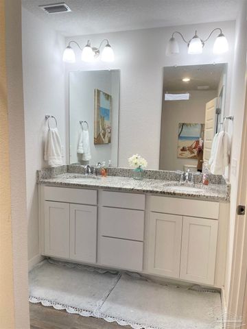 8905 Brigade Trl 8905, Pensacola, FL 32534