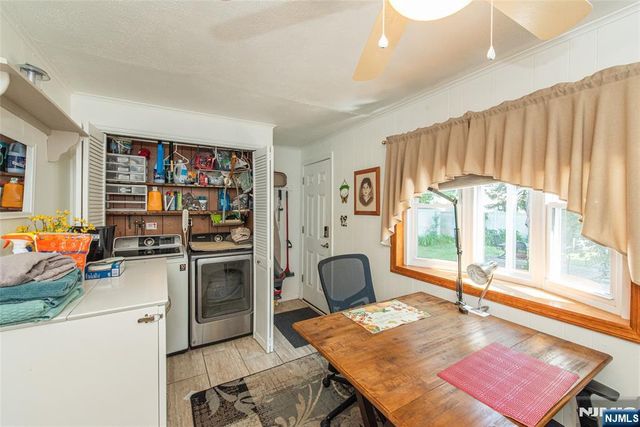 7 Park Avenue, Wanaque, NJ 07420