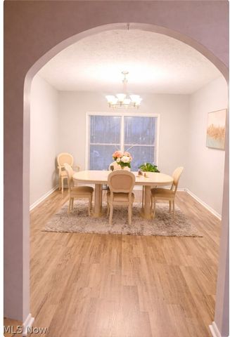 5276 W 83rd Street, Parma, OH 44129