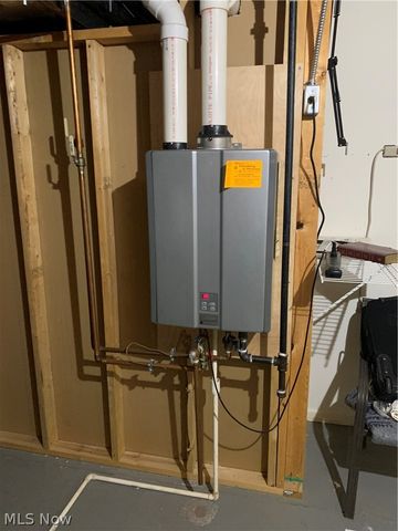 5276 W 83rd Street, Parma, OH 44129