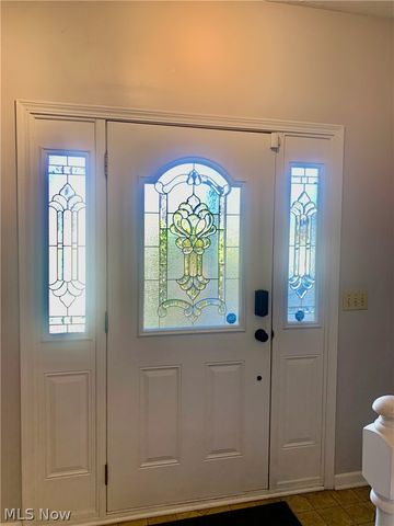 5276 W 83rd Street, Parma, OH 44129