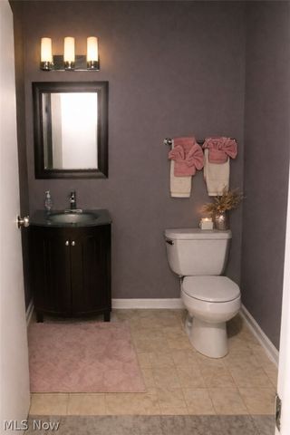 5276 W 83rd Street, Parma, OH 44129