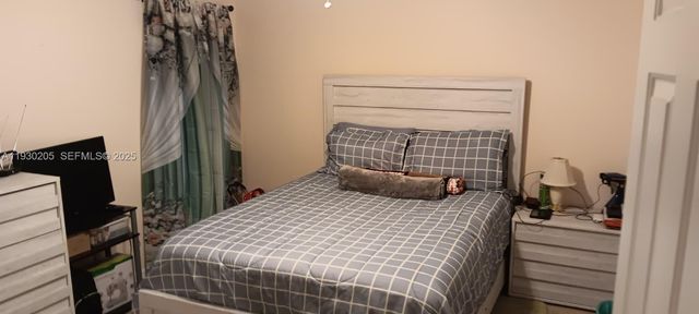 2266 Fillmore Ave, Deltona, FL 32725