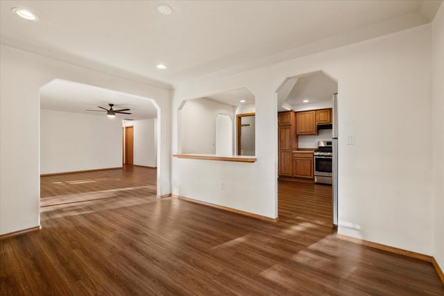 1843 SE Moorwood Court, Bend, OR 97702