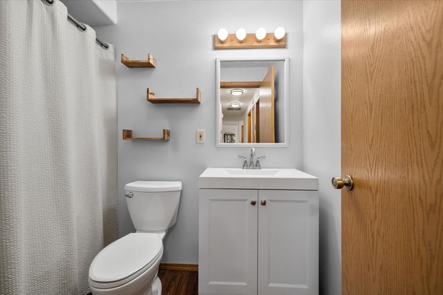 1843 SE Moorwood Court, Bend, OR 97702