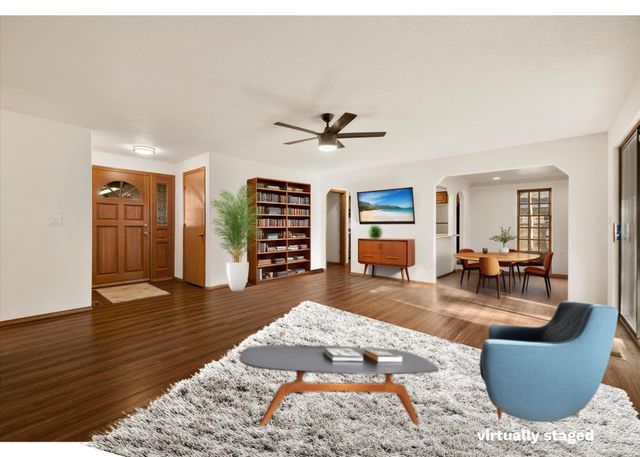 1843 SE Moorwood Court, Bend, OR 97702