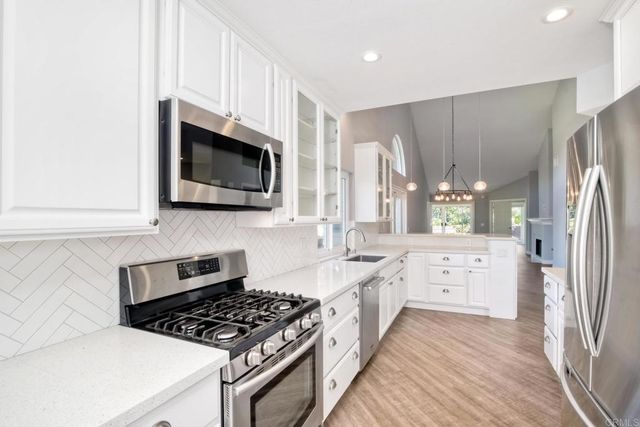 829 Okra Court, Carlsbad, CA 92011