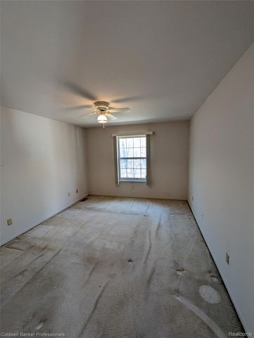 7896 Rivergate Drive 19, Westland, MI 48185