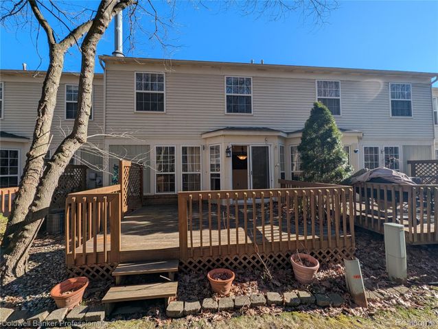 7896 Rivergate Drive 19, Westland, MI 48185