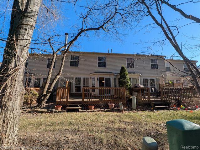 7896 Rivergate Drive 19, Westland, MI 48185