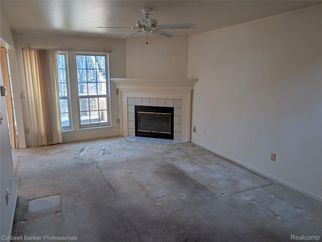 7896 Rivergate Drive 19, Westland, MI 48185