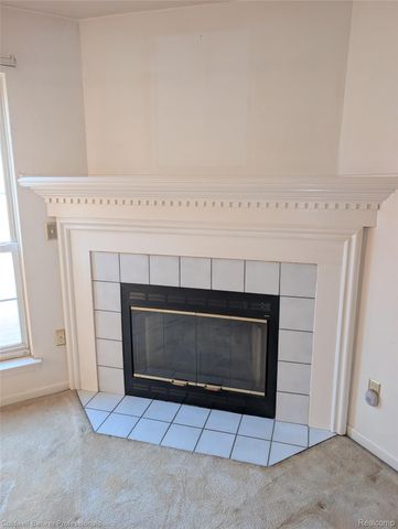 7896 Rivergate Drive 19, Westland, MI 48185