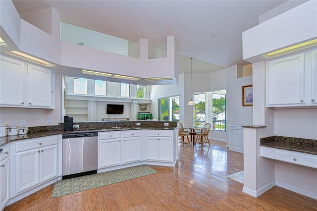 2833 MOSSY TIMBER TRAIL, Valrico, FL 33596