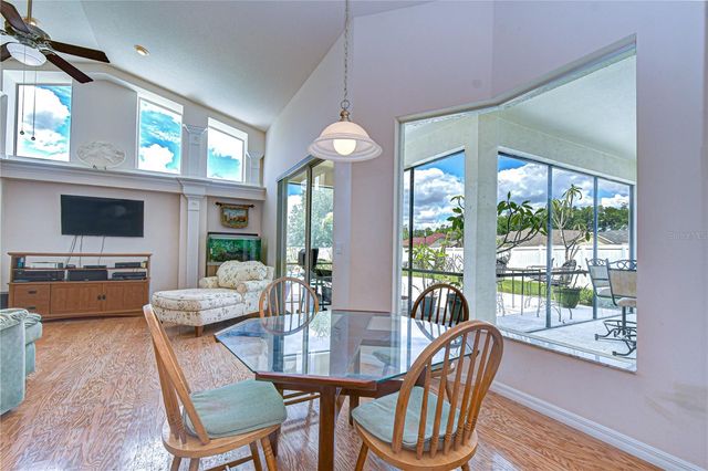 2833 MOSSY TIMBER TRAIL, Valrico, FL 33596