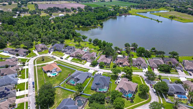 2833 MOSSY TIMBER TRAIL, Valrico, FL 33596