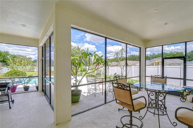 2833 MOSSY TIMBER TRAIL, Valrico, FL 33596