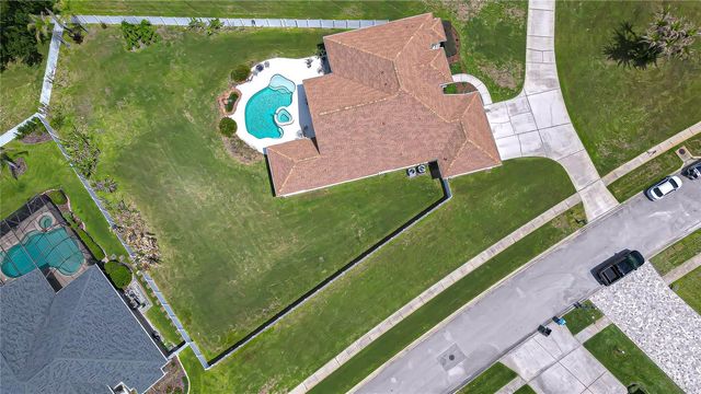 2833 MOSSY TIMBER TRAIL, Valrico, FL 33596