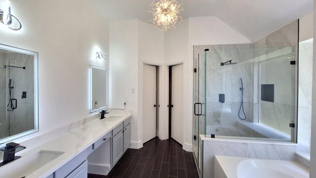 17122 Canterbury Green Court, Sugar Land, TX 77498