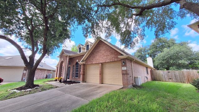 17122 Canterbury Green Court, Sugar Land, TX 77498