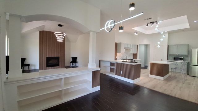 17122 Canterbury Green Court, Sugar Land, TX 77498