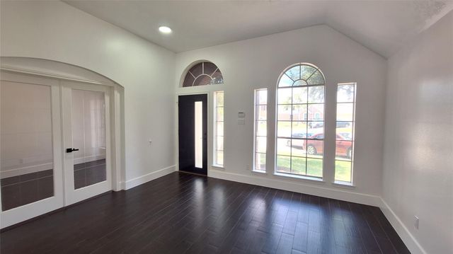 17122 Canterbury Green Court, Sugar Land, TX 77498