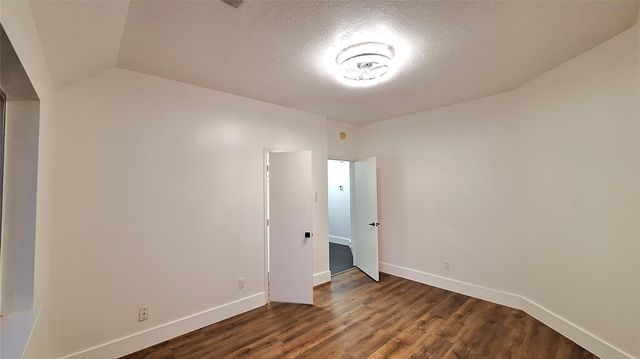 17122 Canterbury Green Court, Sugar Land, TX 77498