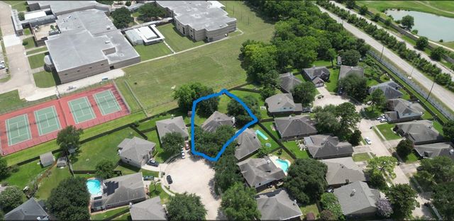 17122 Canterbury Green Court, Sugar Land, TX 77498