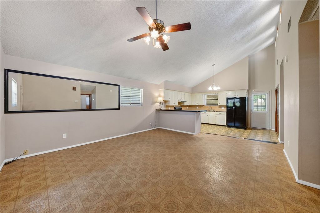 2009 Sunnycrest St, Corpus Christi, TX 78418 — photo 4