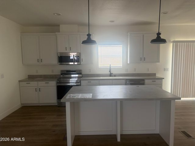 34444 W SOUTHERN Avenue, Tonopah, AZ 85354
