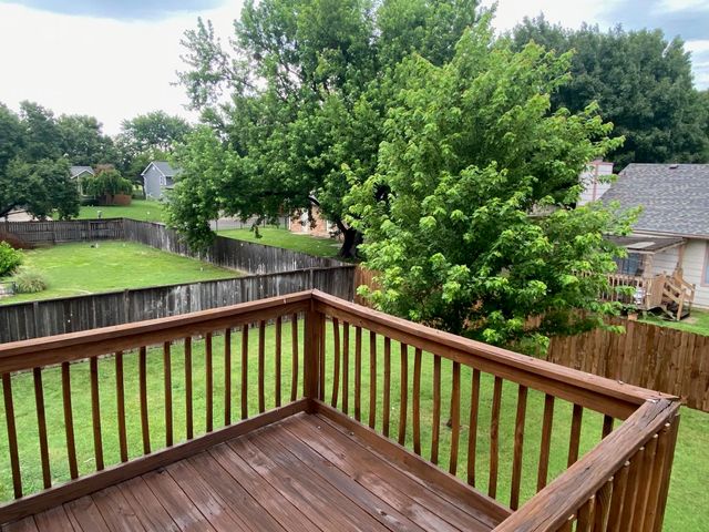 1928 N Reca St, Wichita, KS 67212