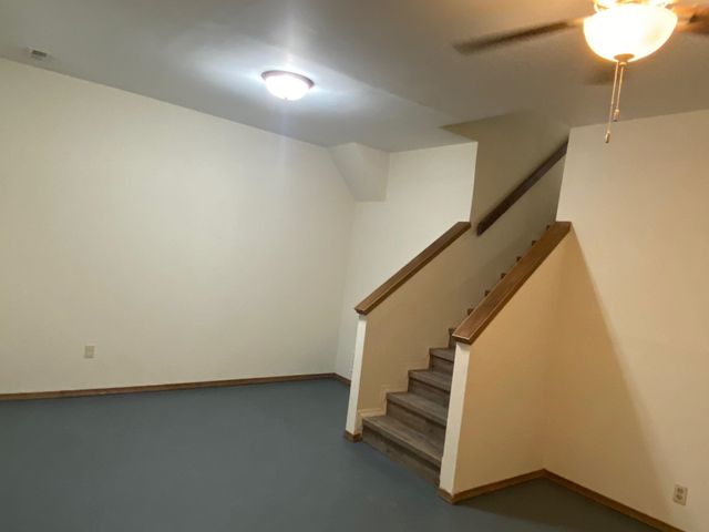 1928 N Reca St, Wichita, KS 67212