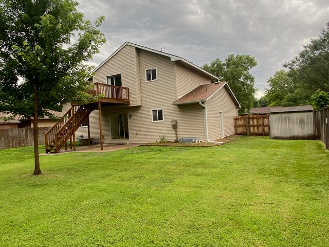 1928 N Reca St, Wichita, KS 67212