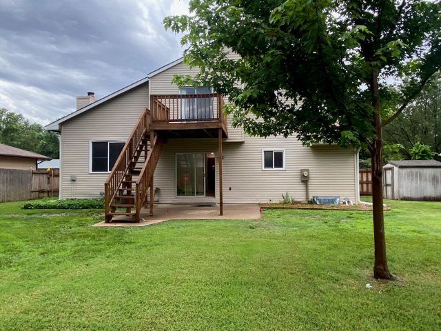 1928 N Reca St, Wichita, KS 67212