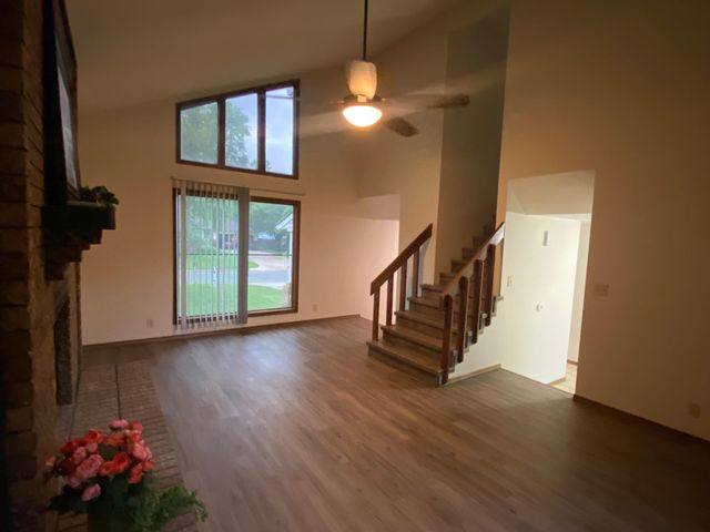 1928 N Reca St, Wichita, KS 67212