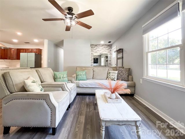 412 N Secrest Avenue, Monroe, NC 28110