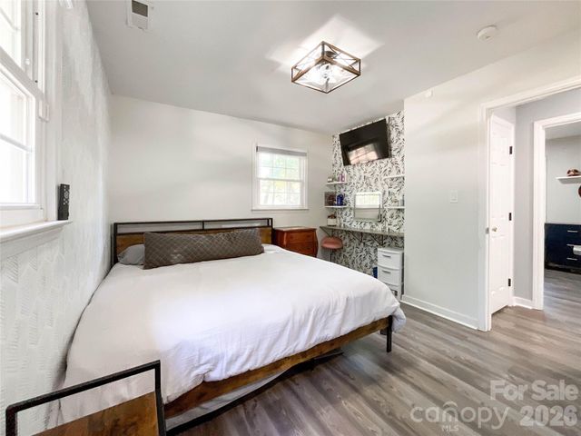 412 N Secrest Avenue, Monroe, NC 28110
