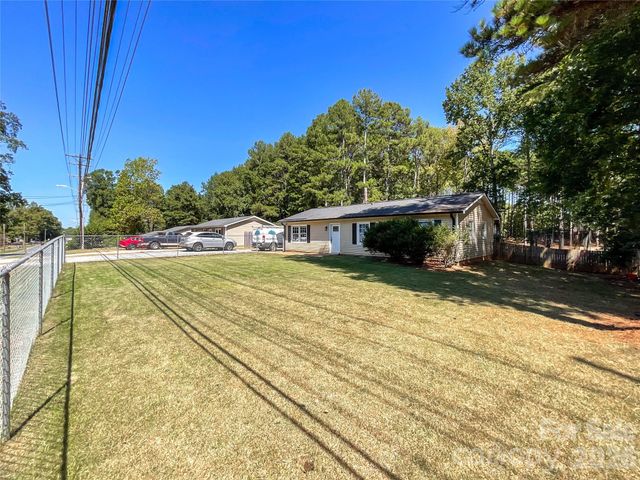 412 N Secrest Avenue, Monroe, NC 28110