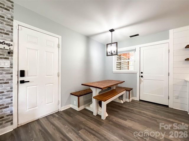 412 N Secrest Avenue, Monroe, NC 28110