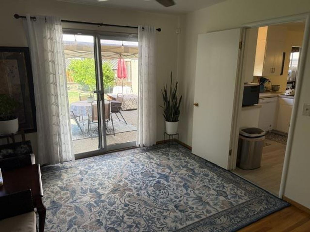 Image 9 of property listing at Address unavailable.
