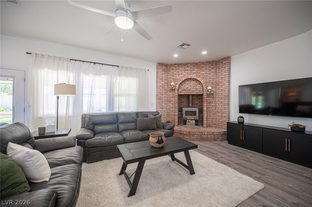 8625 Edmond Street, Las Vegas, NV 89139