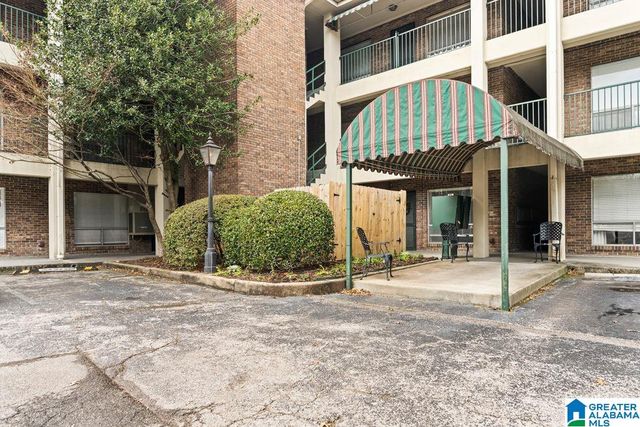 57 Hanover Cir S Apt 113, Birmingham, AL 35205