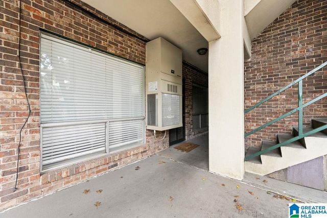 57 Hanover Cir S Apt 113, Birmingham, AL 35205