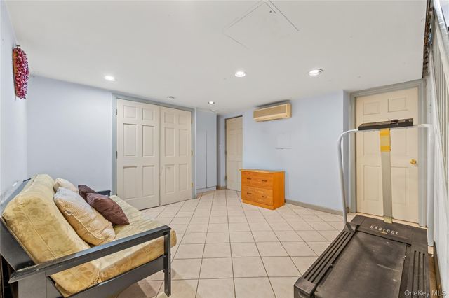 119-20 9th Avenue, College Point, NY 11356