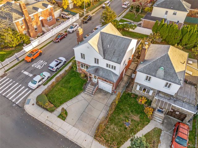 119-20 9th Avenue, College Point, NY 11356