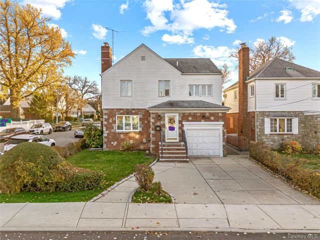 119-20 9th Avenue, College Point, NY 11356