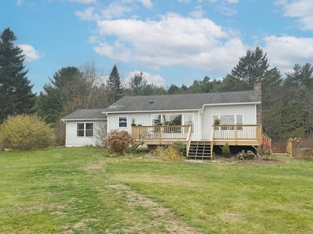 51 Hanley Lane, Jericho, VT 05465